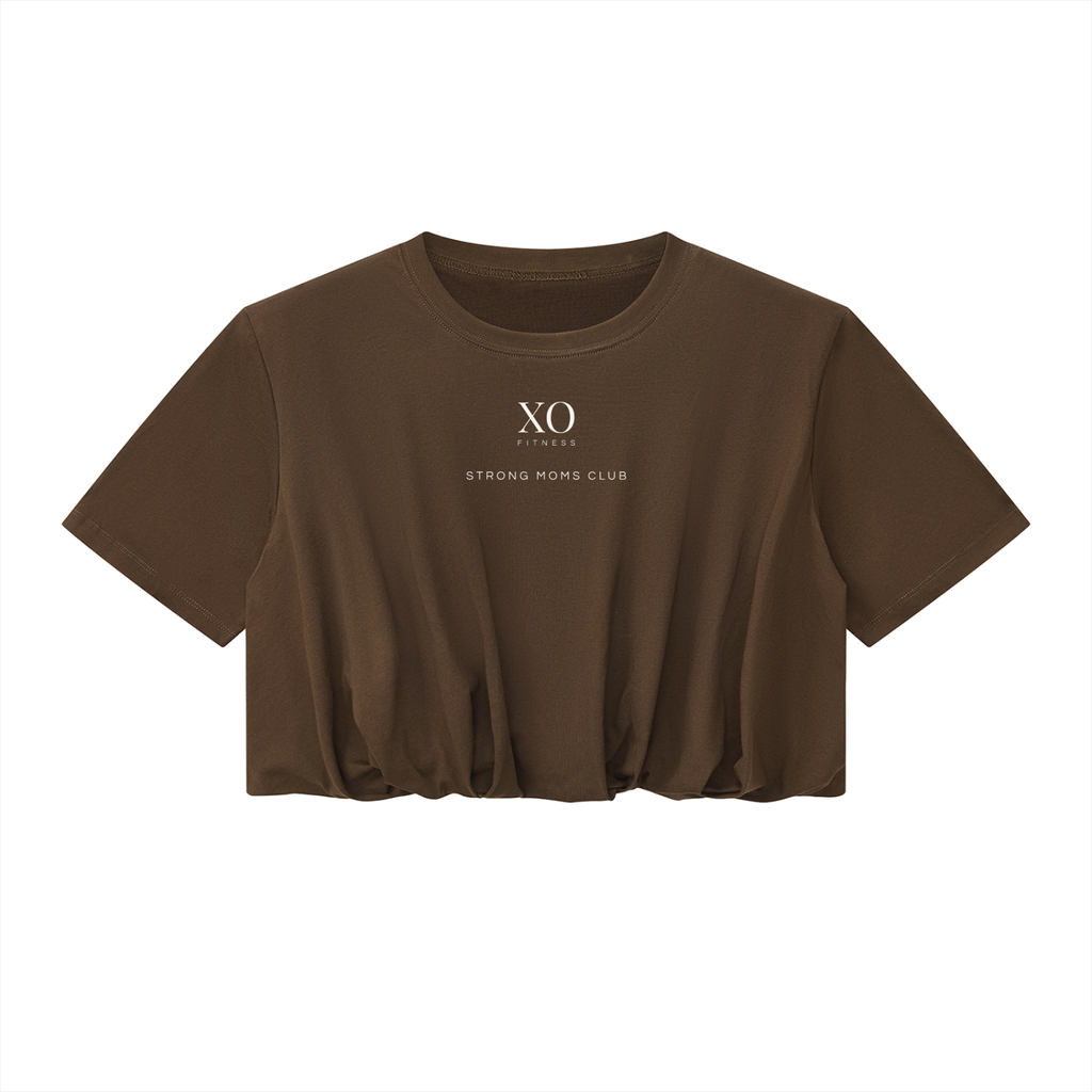 STRONG MOMS CLUB - Women’s Crop Bubble Hem T-Shirt
